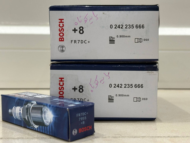 شمع خودرو بوش (BOSCH _ 0242 235 666) پایه کوتاه